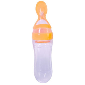 Hot Newborn Baby Squeezing Feeding Bottle Silicone Training Rice Spoon Infant Cereal Food Supplement Feeder Safe